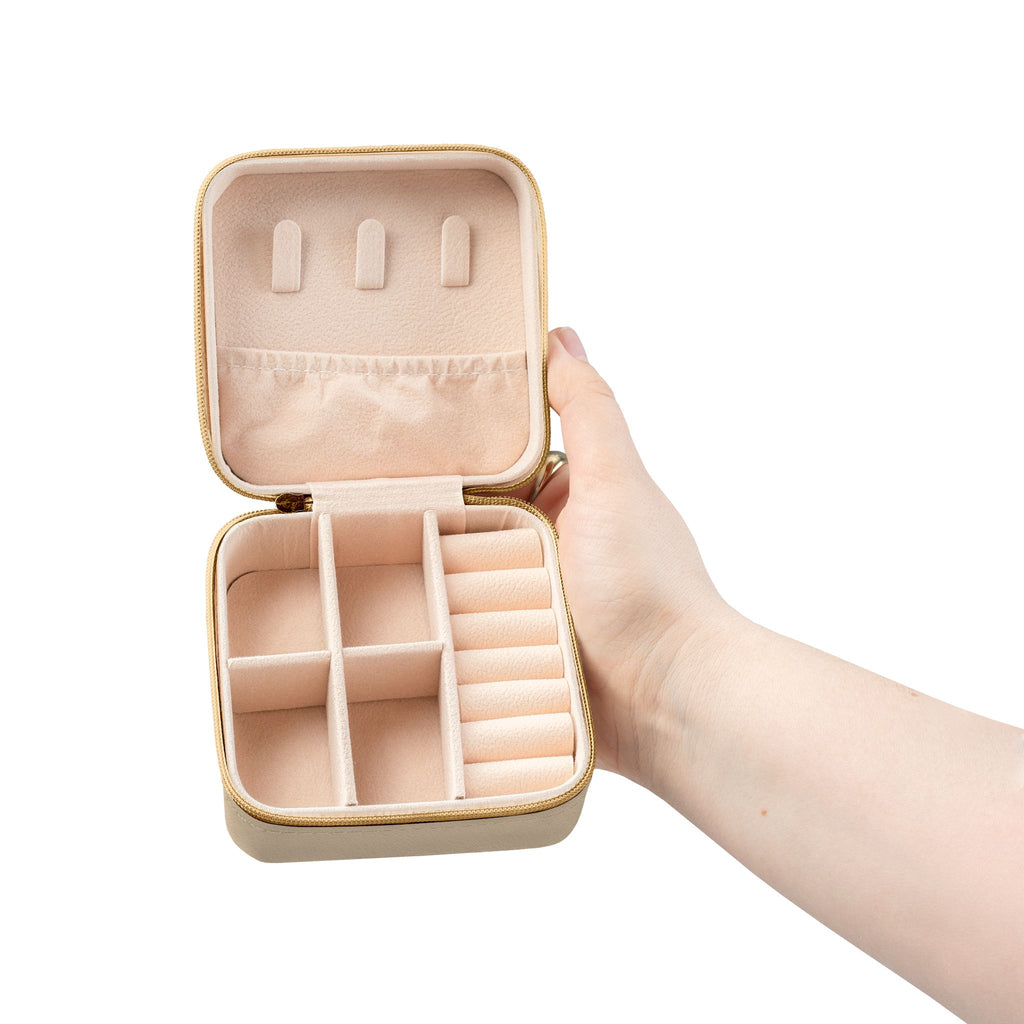 Jewelry Travel Case — Cute & Exquisite Compact Organizer